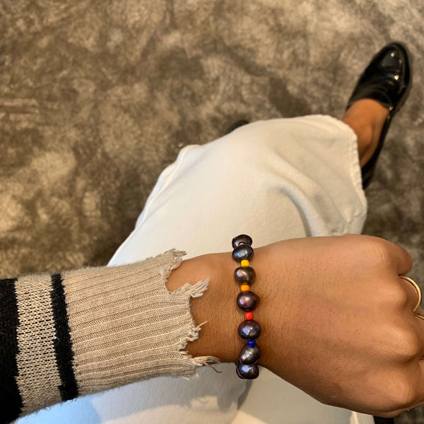 Black Baroque Pearl Bracelet