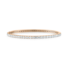 Link to the Engagement Ring Setting with Pear Side Stones Product