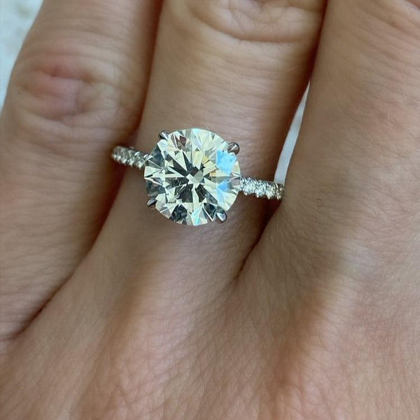 2.50 Carat Round Brilliant Cut Engagement Ring with Diamond Pavé