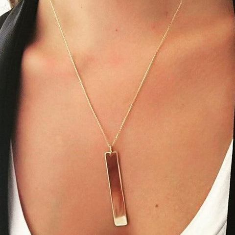 Gold Vertical Nameplate Necklace