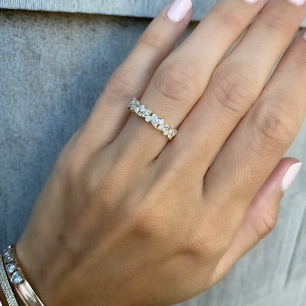 Alternating Marquise and Round Halfway Band