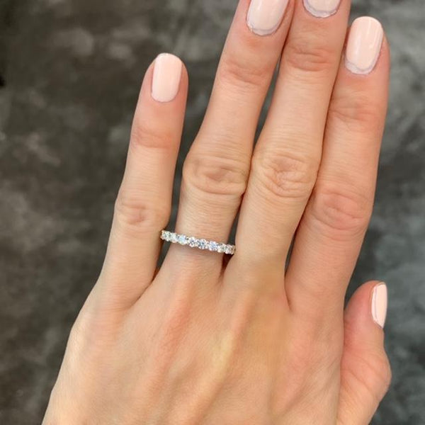 Round Diamond Scalloped Eternity Band