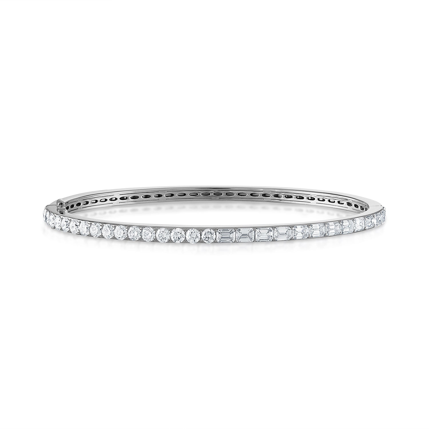 Engagement Ring Setting with Pear Side Stones