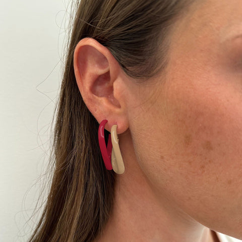 Pick your Pantone Wavy Hoops