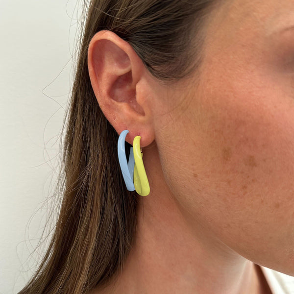 Pick your Pantone Wavy Hoops